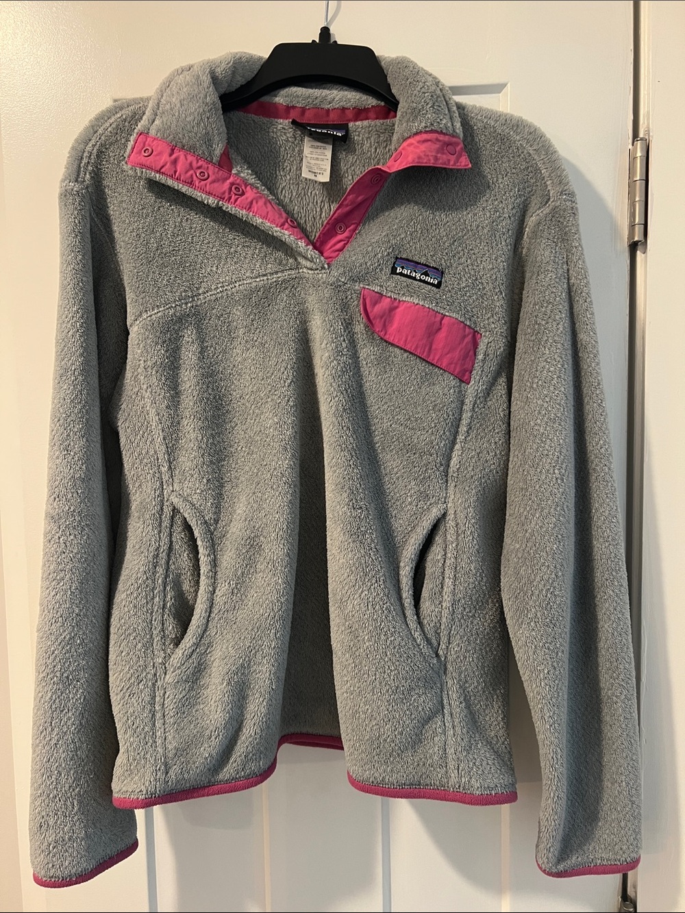 Patagonia Gray Fleece Pullover with Pink Accents